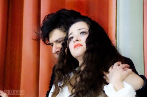 Anabell Garfio als Violetta (mit José Luis Ordoñez) Foto: ©AXU